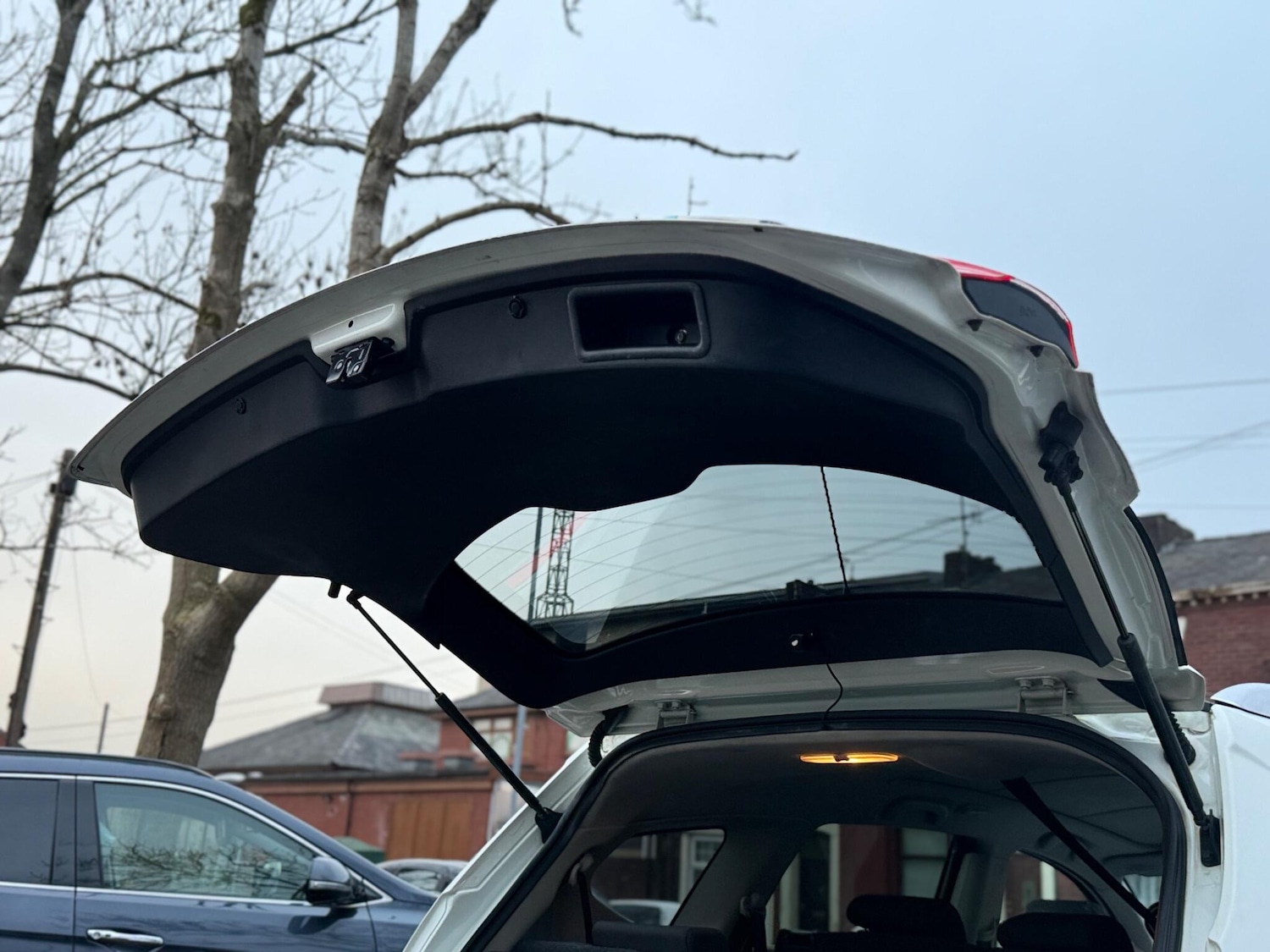 Used Nissan Qashqai+2 2011 for sale - 77898479: Photo 16