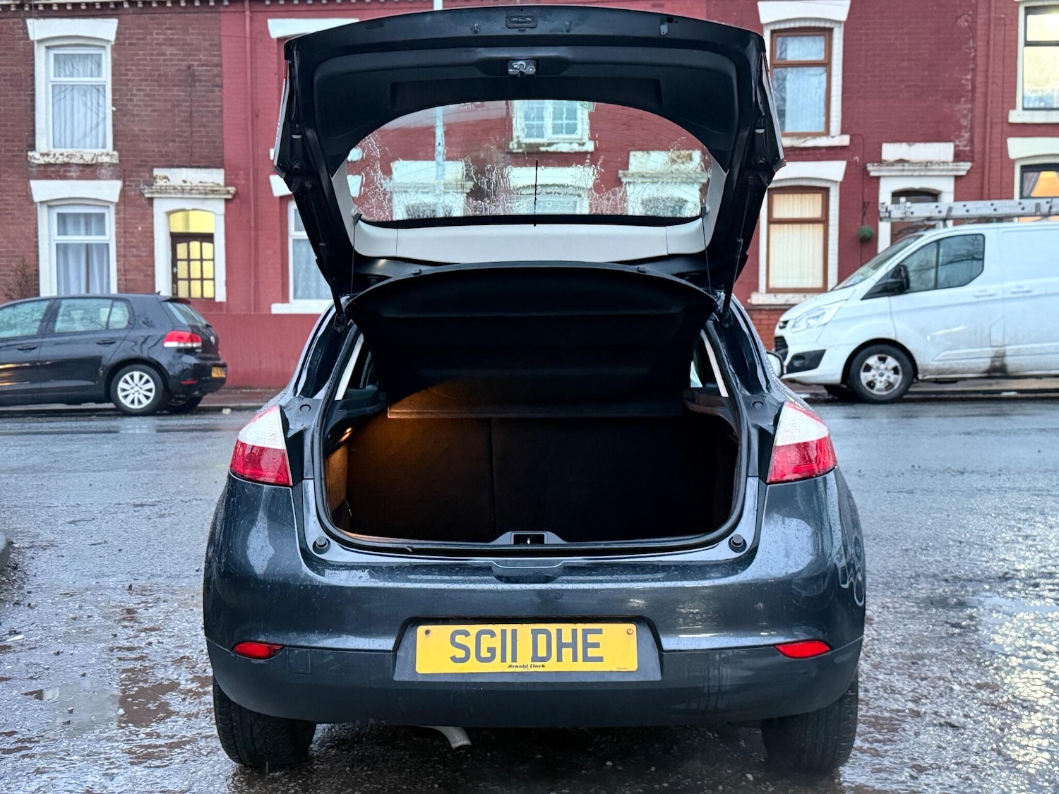 Used Renault Megane 2011 for sale - 77559888: Photo 17