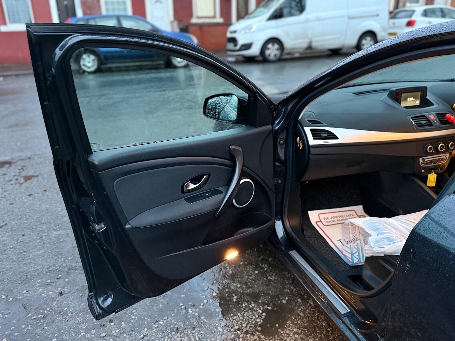 Used Renault Megane 2011 for sale - 77559888: Photo 31