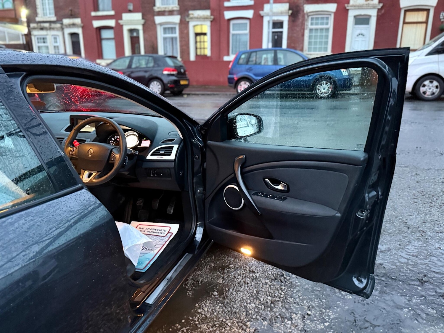 Used Renault Megane 2011 for sale - 77559888: Photo 47