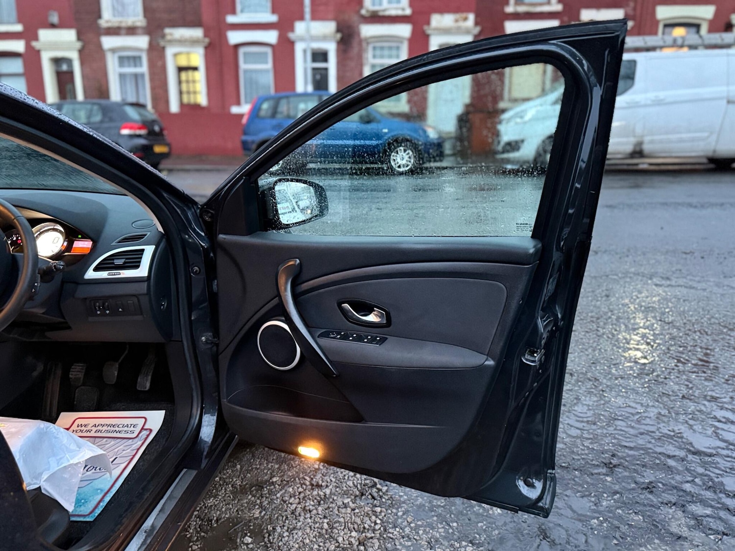 Used Renault Megane 2011 for sale - 77559888: Photo 48