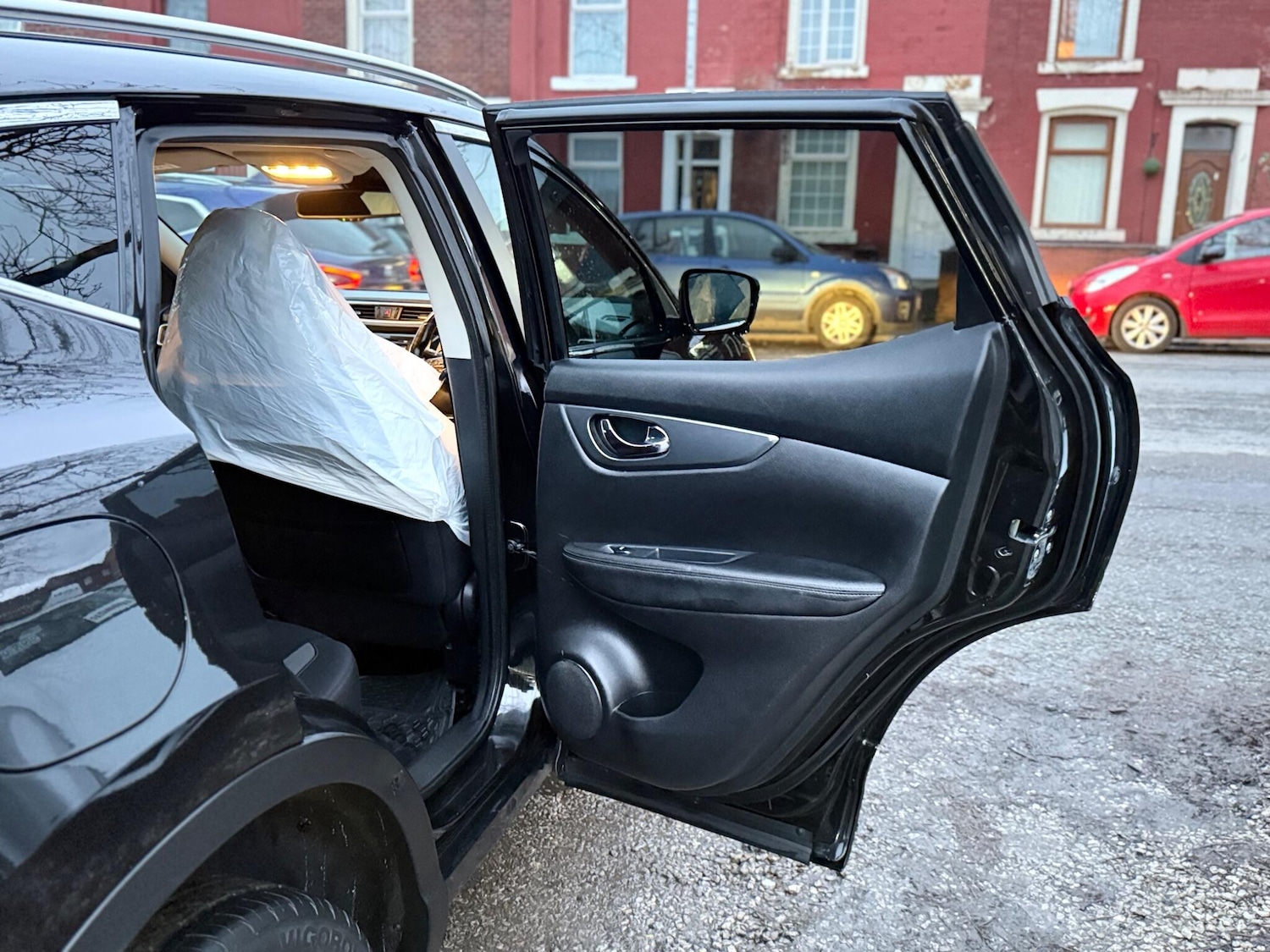 Used Nissan Qashqai 2018 for sale - 77970728: Photo 34