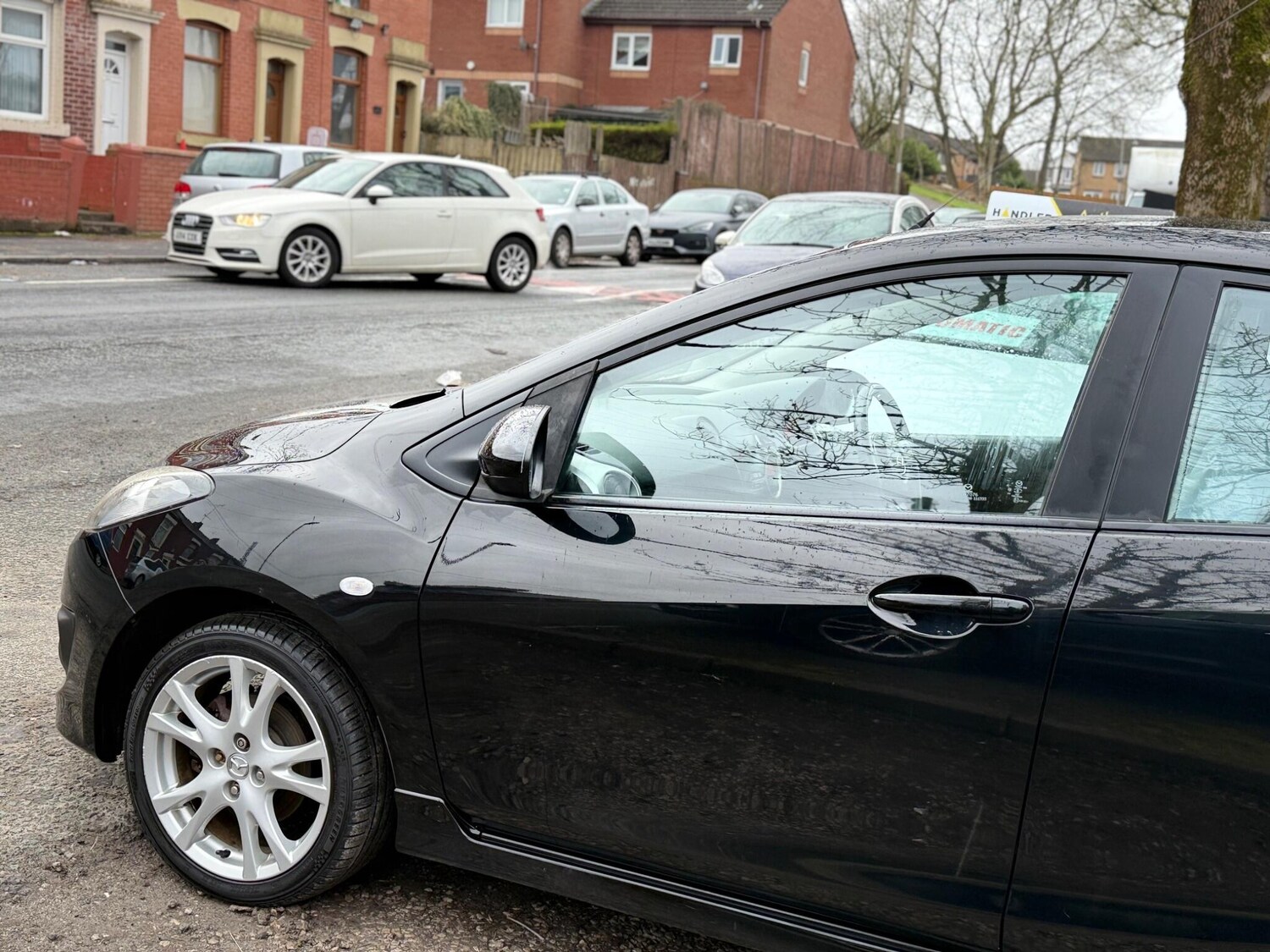 Used Mazda Mazda2 for sale - 77909000: Photo 28