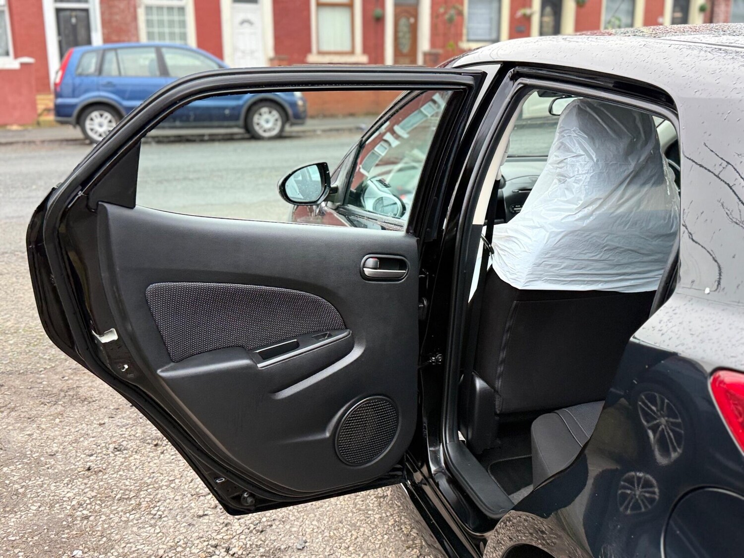 Used Mazda Mazda2 for sale - 77909000: Photo 44