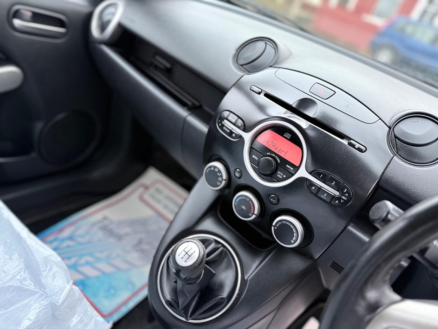 Used Mazda Mazda2 for sale - 77909000: Photo 58