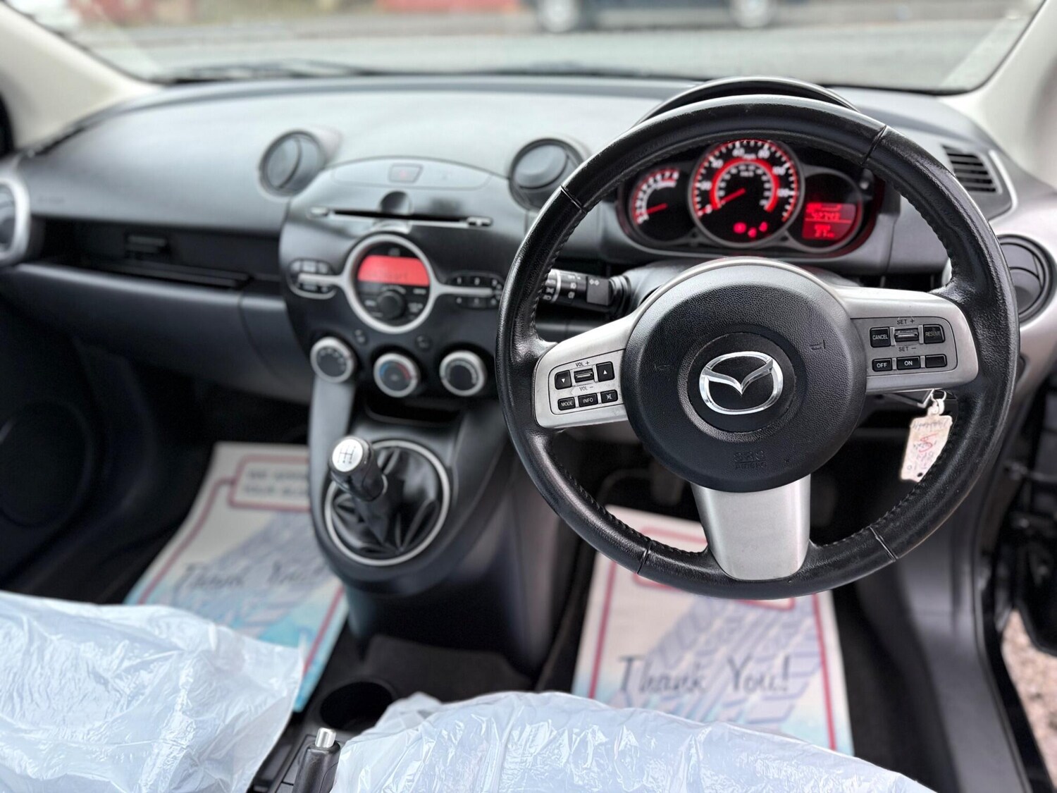 Used Mazda Mazda2 for sale - 77909000: Photo 59