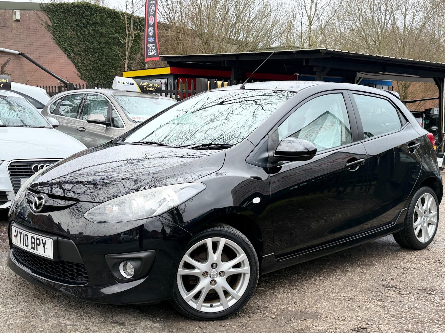 Used Mazda Mazda2 2010 for sale - 77658730: Photo 32