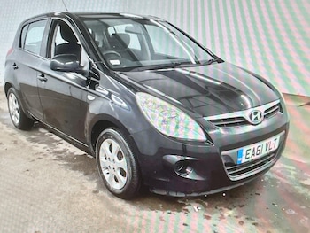 Used Hyundai i20 2011 for sale - 76728065: Photo