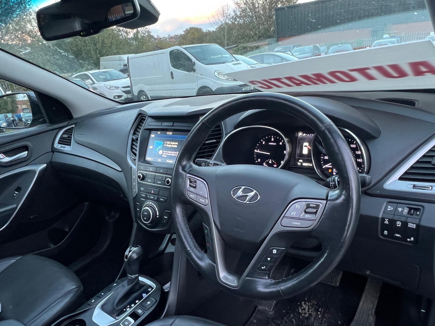 Used Hyundai Santa Fe 2016 for sale - 76380936: Photo 18