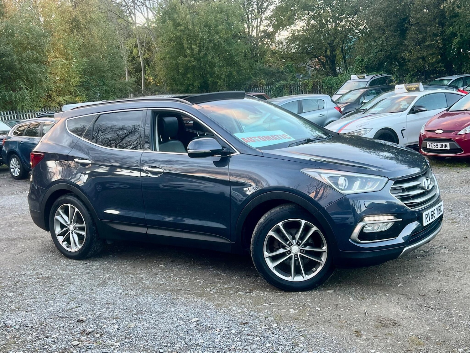 Used Hyundai Santa Fe 2016 for sale - 76380936: Photo 3