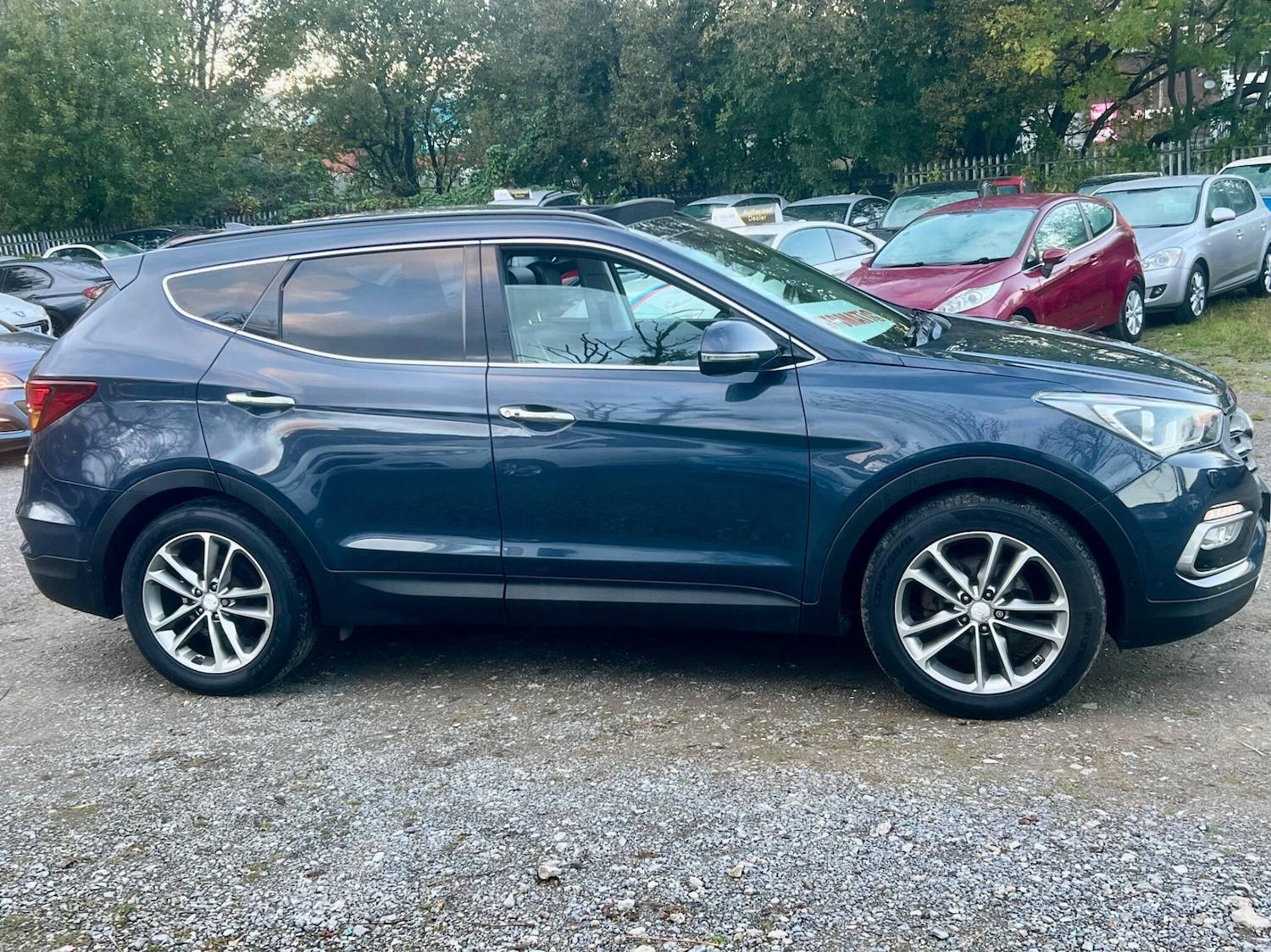 Used Hyundai Santa Fe 2016 for sale - 76380936: Photo 9