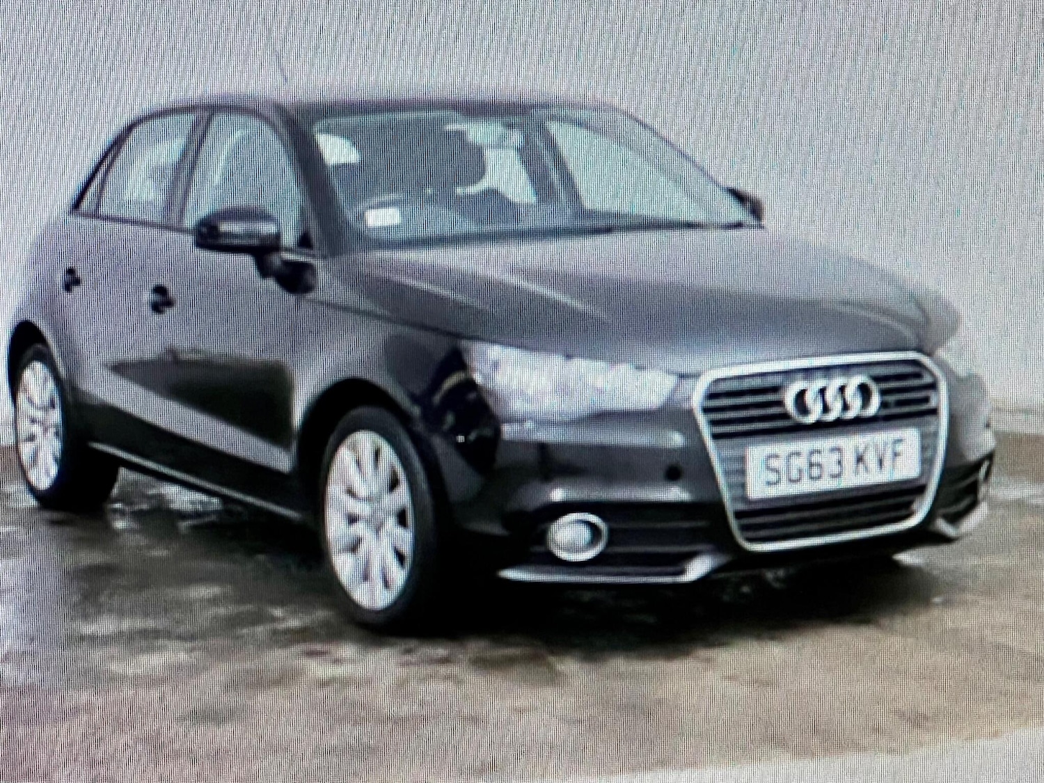 Used Audi A1 2013 for sale - 76728971: Photo 3