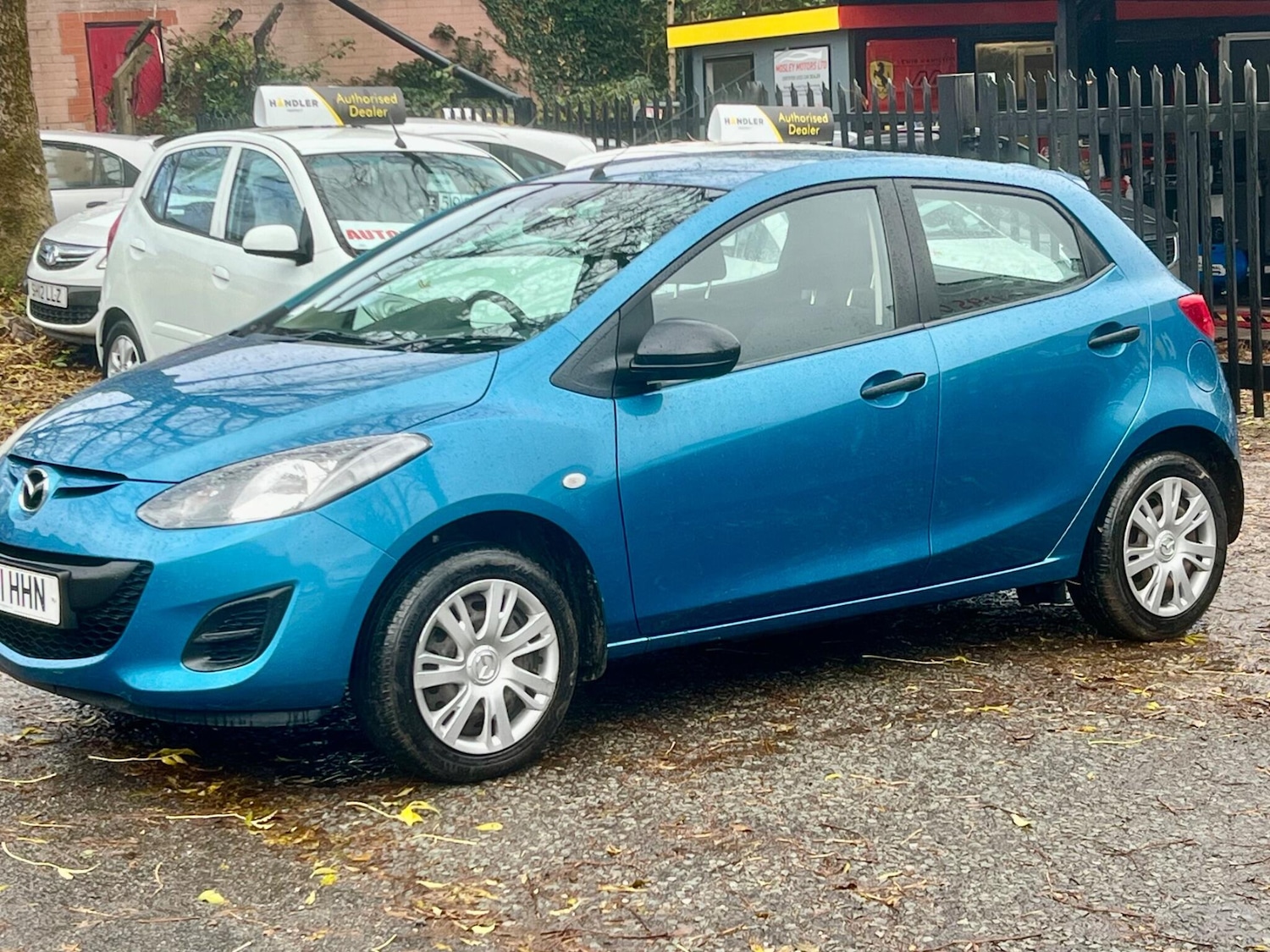 Used Mazda Mazda2 2012 for sale - 76371048: Photo 5