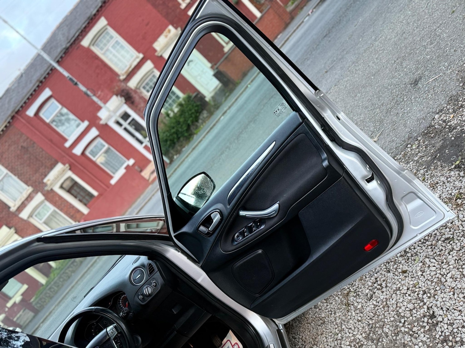 Vehicle 48