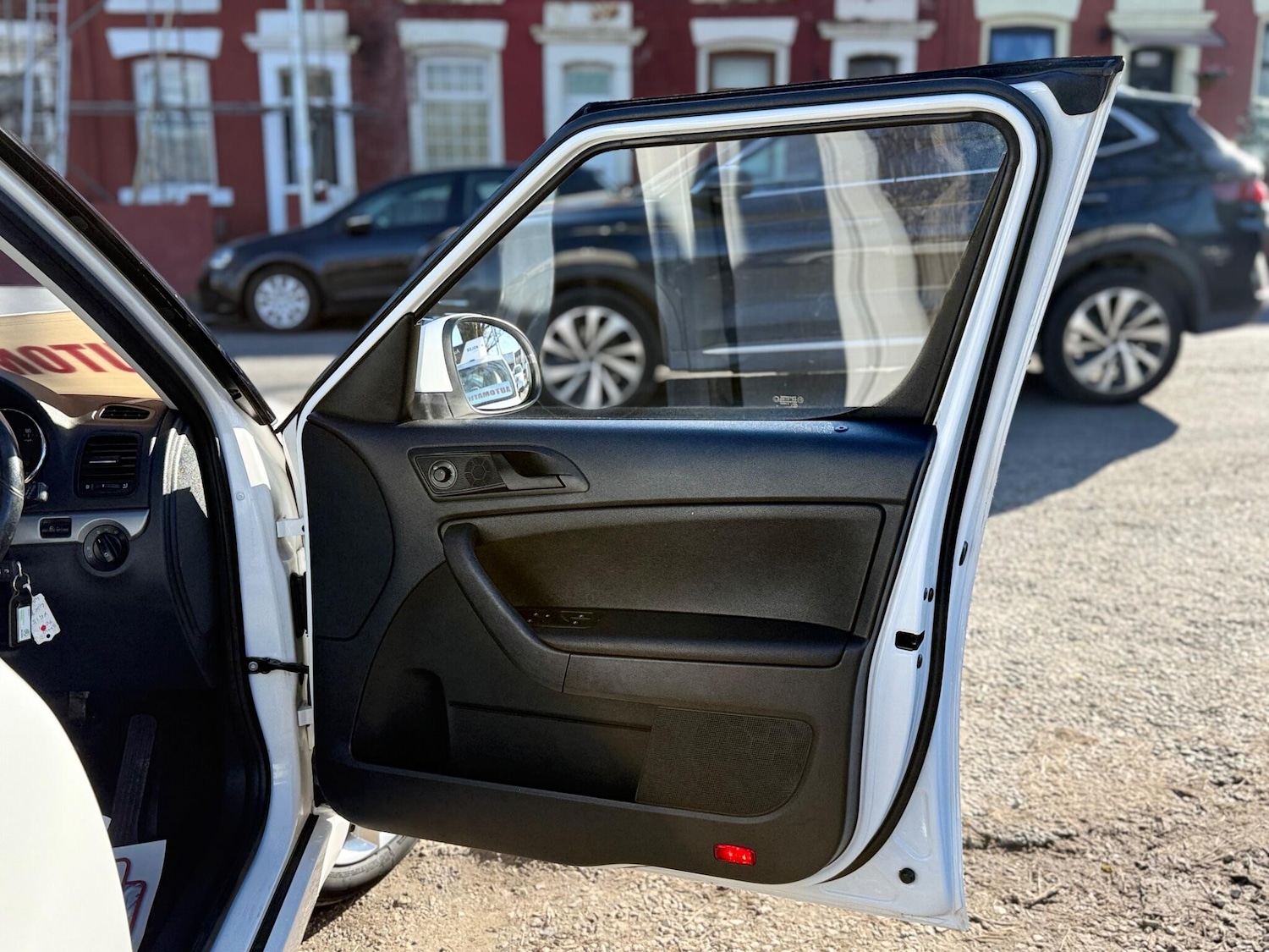 Used Skoda Yeti 2015 for sale - 78048224: Photo 51