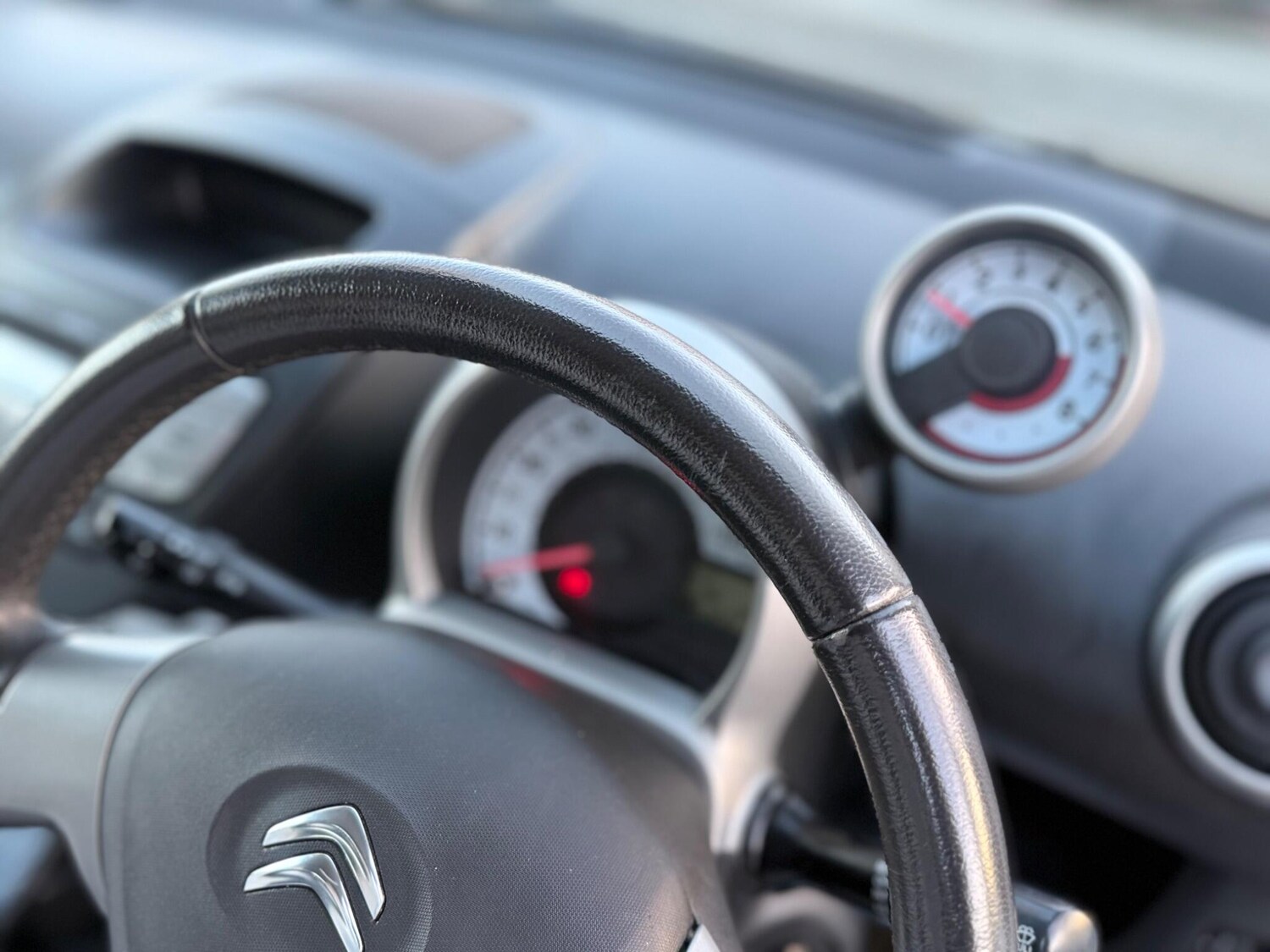 Used Citroen C1 2014 for sale - 76727946: Photo 30