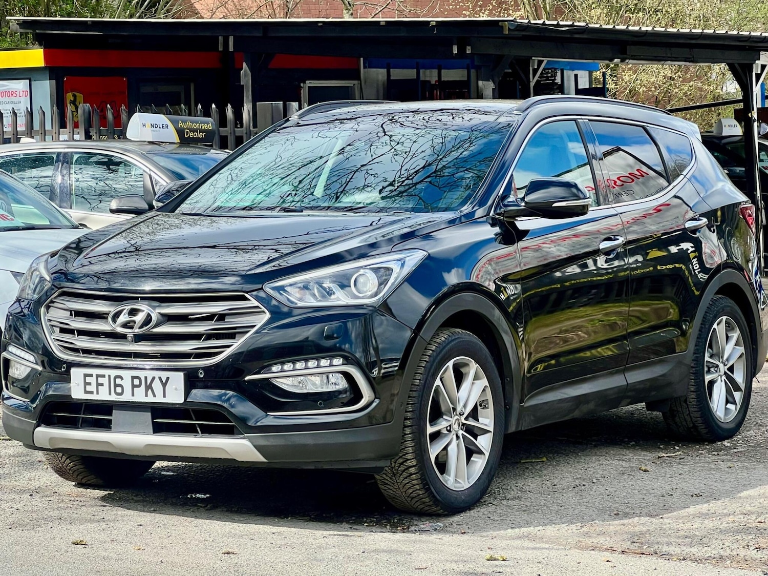 Used Hyundai Santa Fe for sale - 78141485: Photo 3