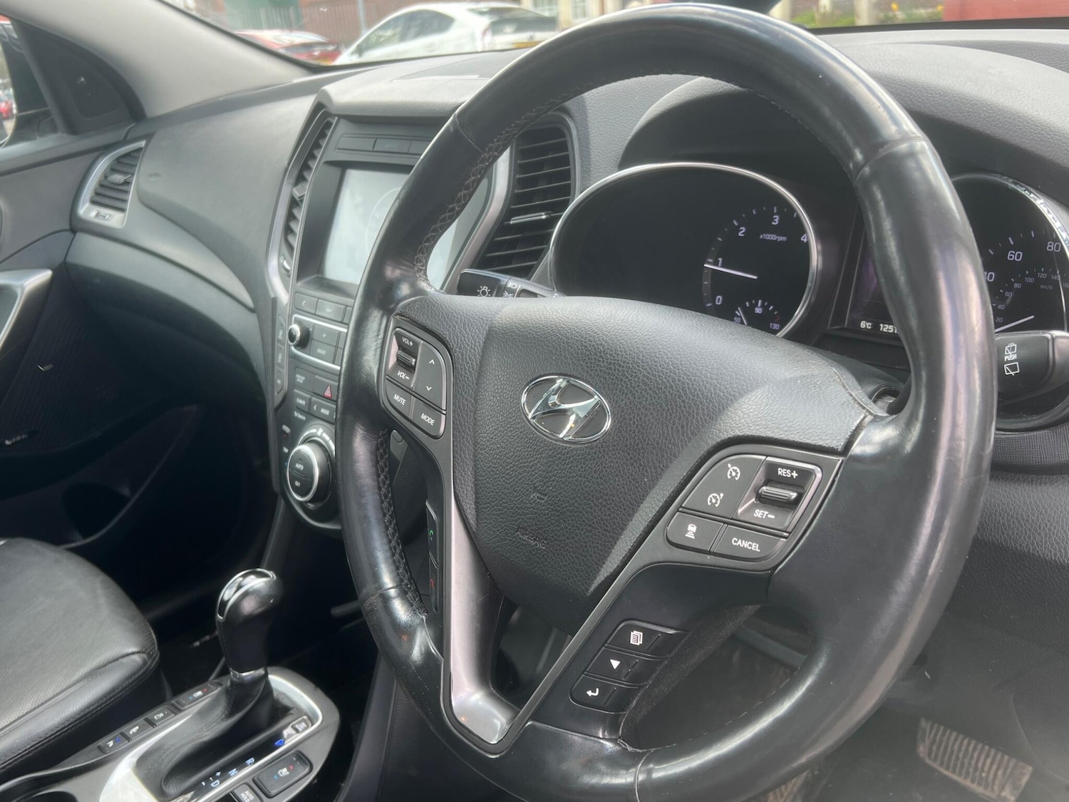 Used Hyundai Santa Fe for sale - 78141485: Photo 30