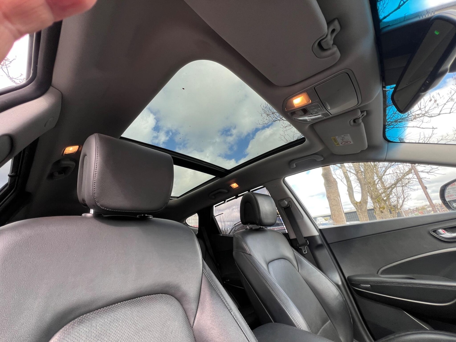 Used Hyundai Santa Fe for sale - 78141485: Photo 34