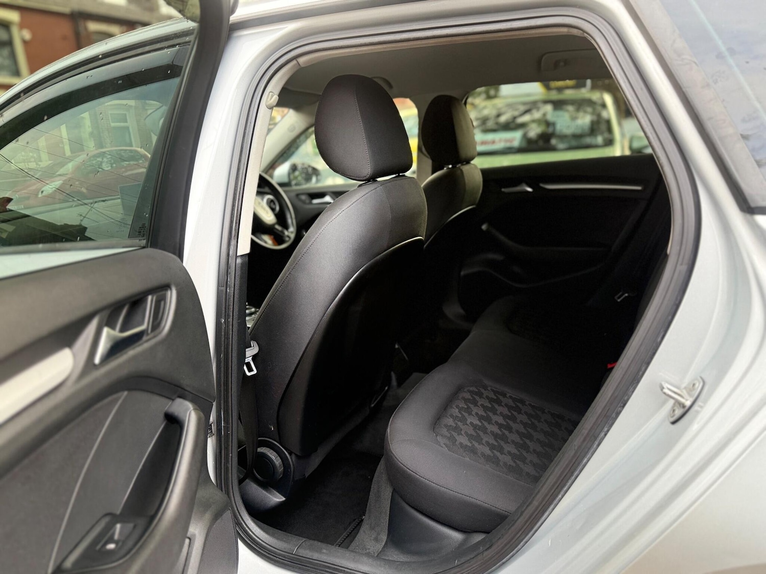 Used Audi A3 2013 for sale - 76398917: Photo 40