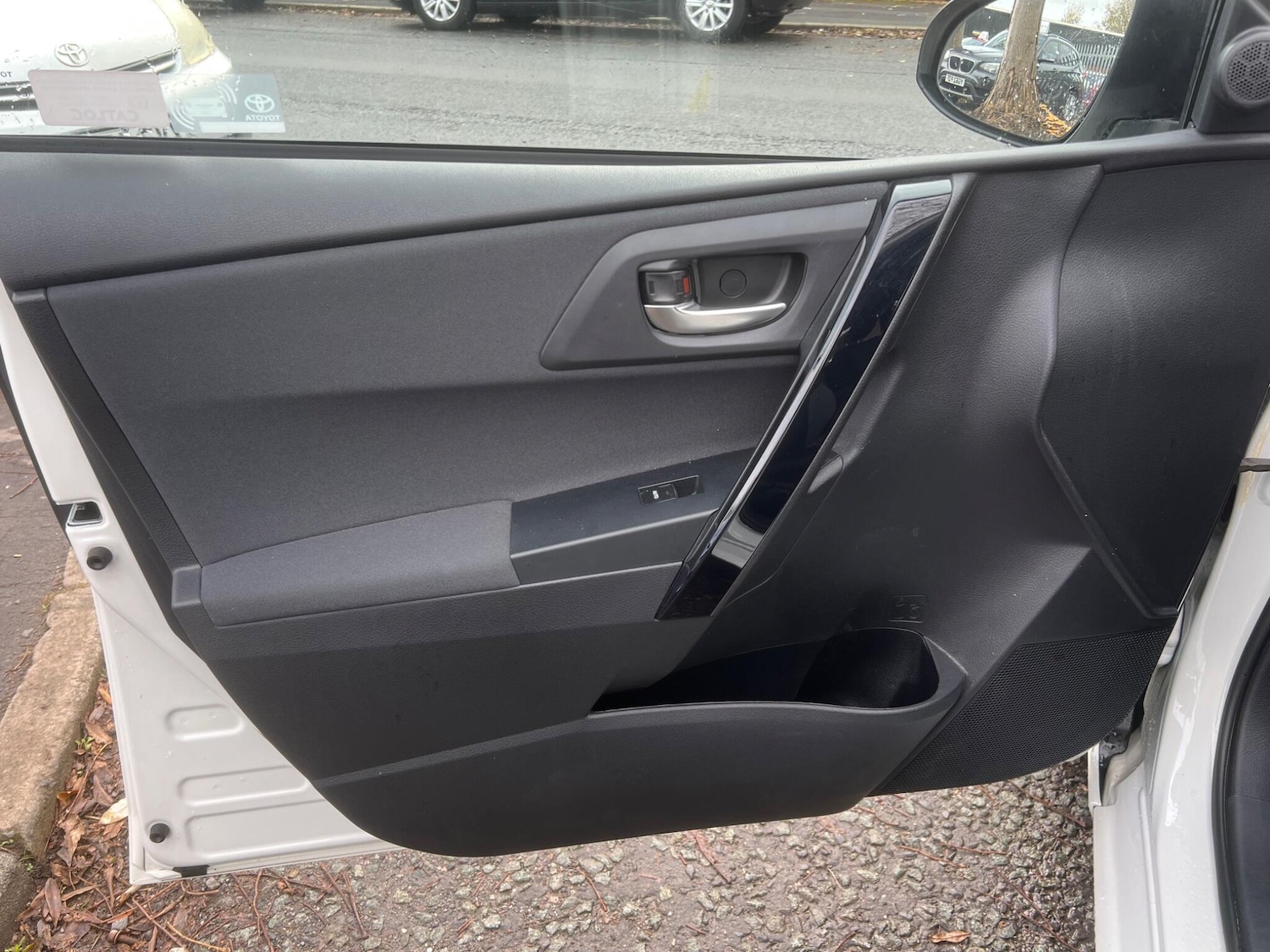 Used Toyota Auris 2015 for sale - 76607998: Photo 13