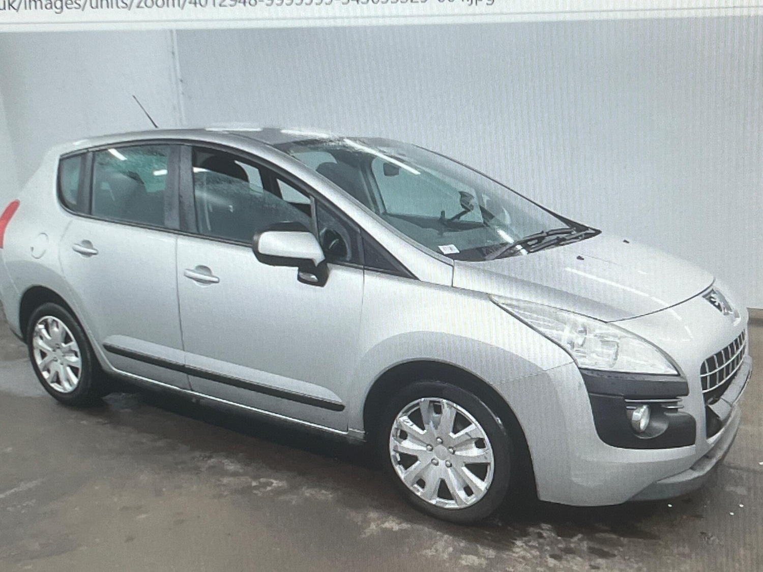 Used Peugeot 3008 2010 for sale - 76976478: Photo 2