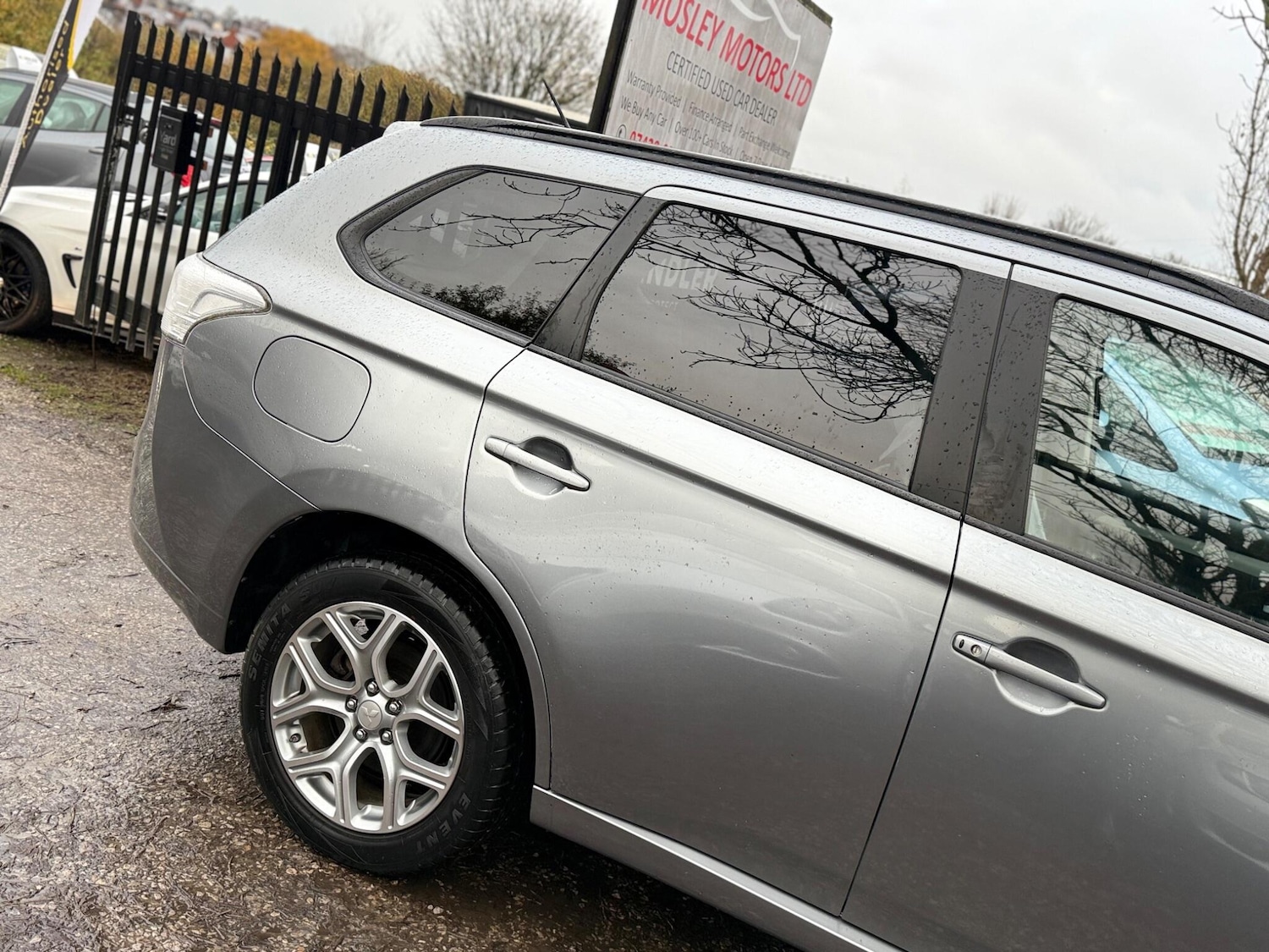 Used Mitsubishi Outlander 2014 for sale - 76561359: Photo 11