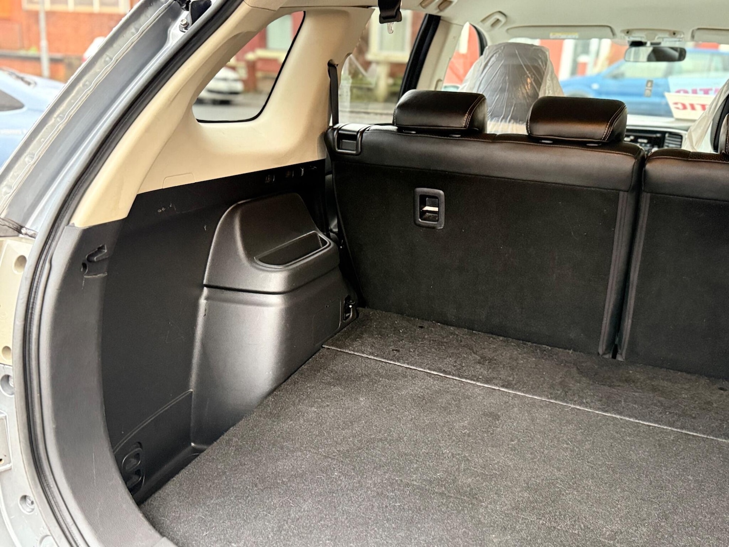 Used Mitsubishi Outlander 2014 for sale - 76561359: Photo 23