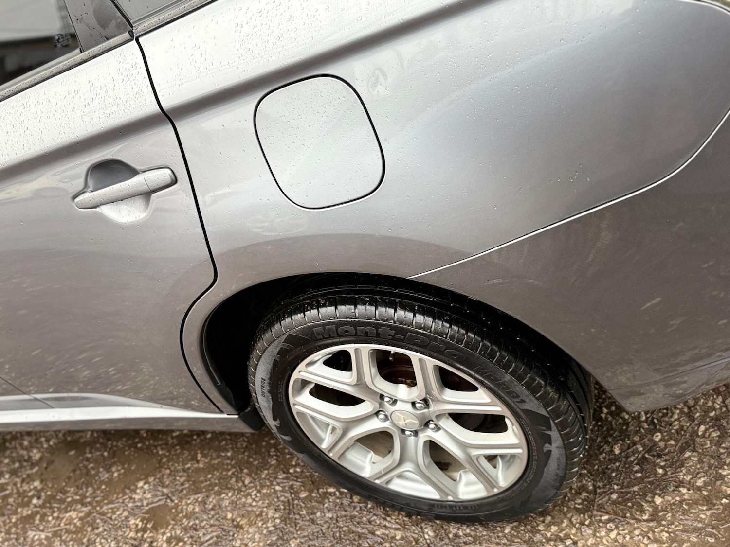 Used Mitsubishi Outlander 2014 for sale - 76561359: Photo 33