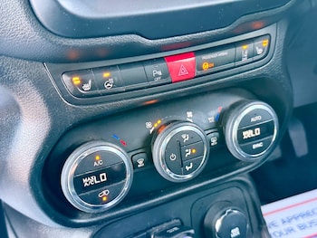 Used Jeep Renegade 2015 for sale - 79279274: Photo