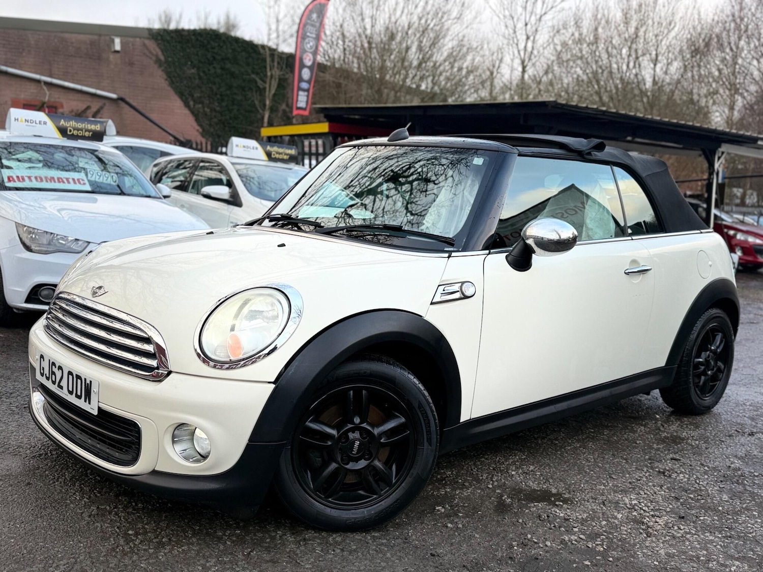 Used MINI Convertible 2012 for sale - 77647182: Photo 31