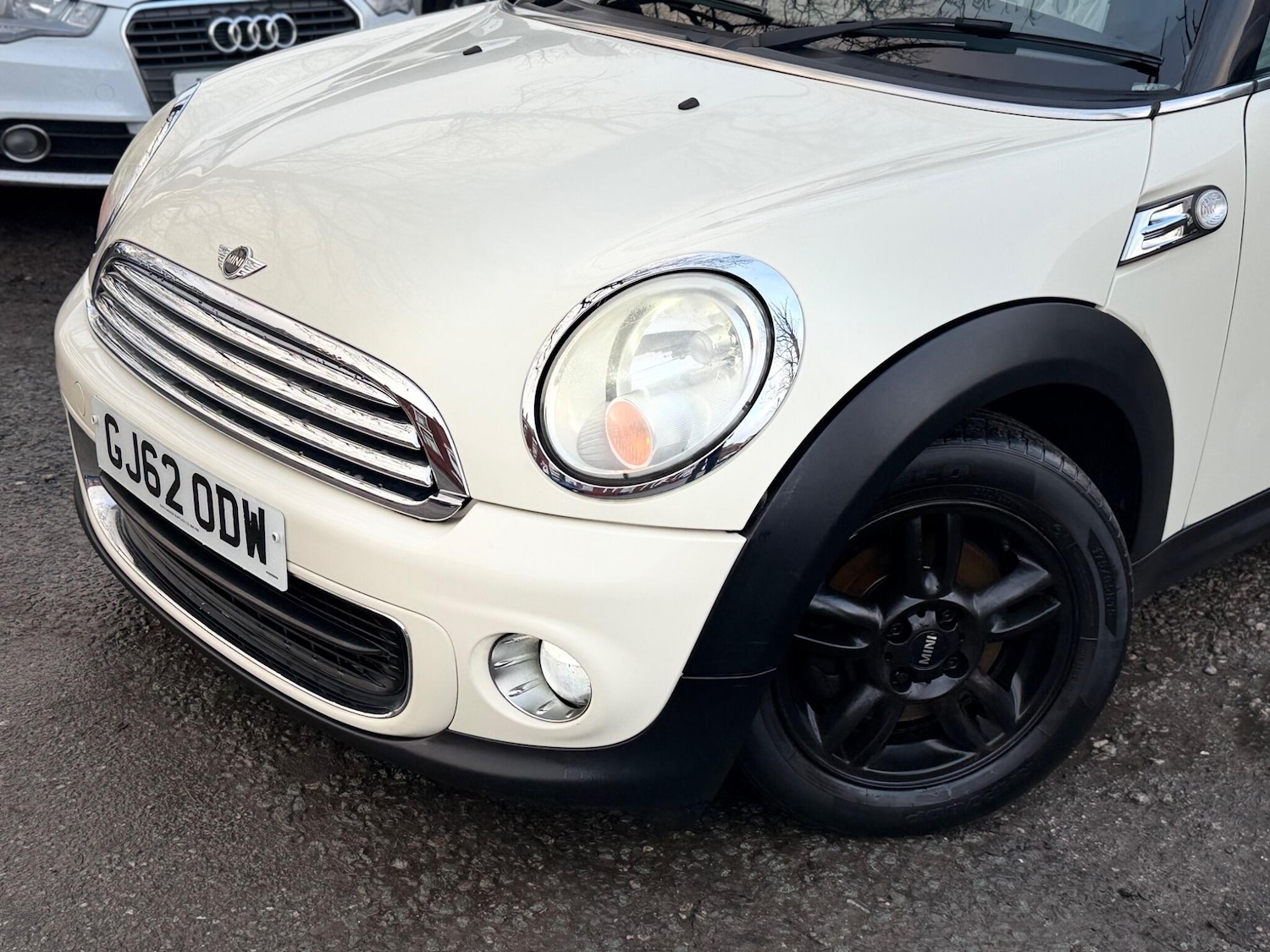 Used MINI Convertible 2012 for sale - 77647182: Photo 35