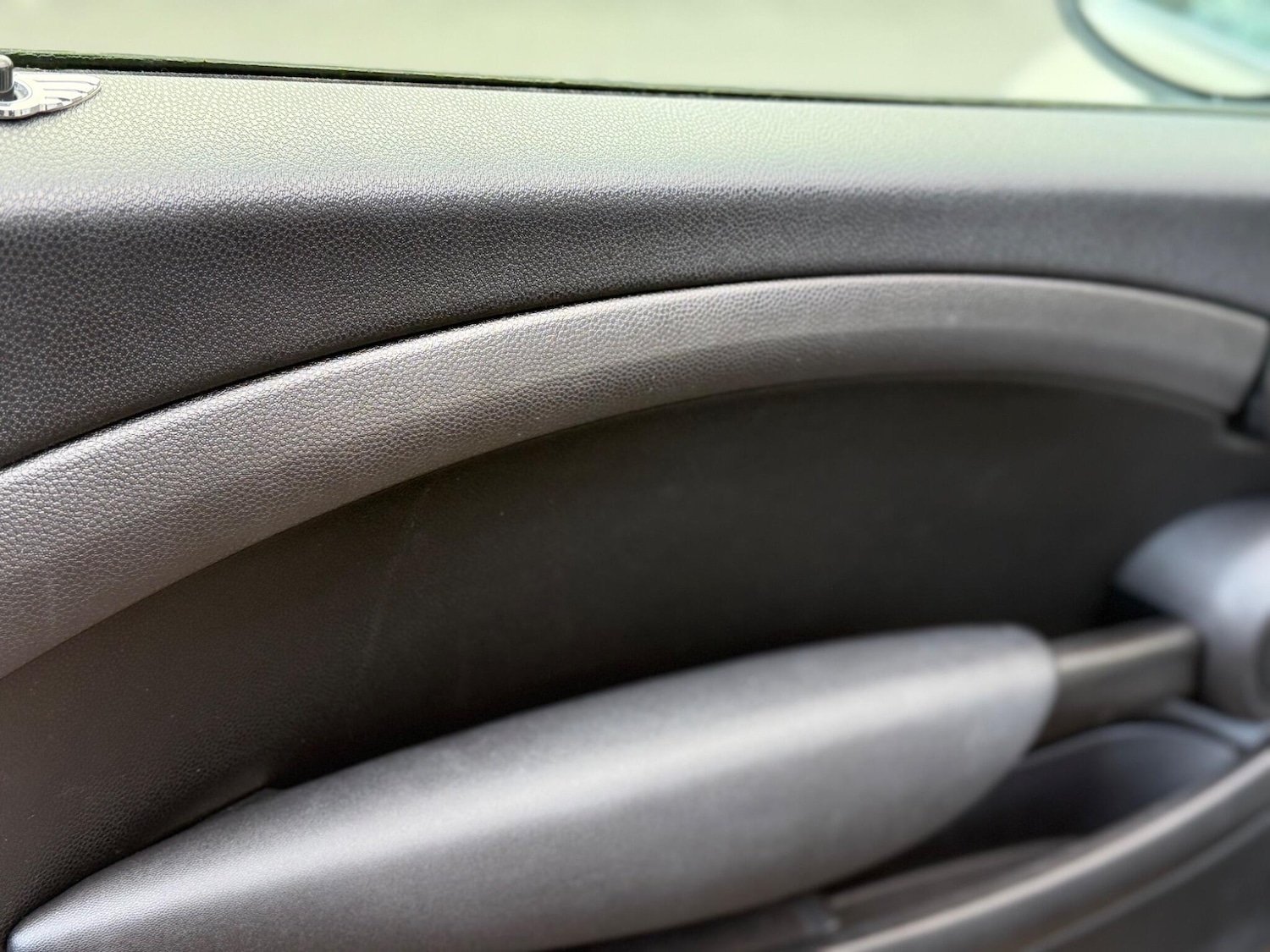 Used MINI Convertible 2012 for sale - 77647182: Photo 41