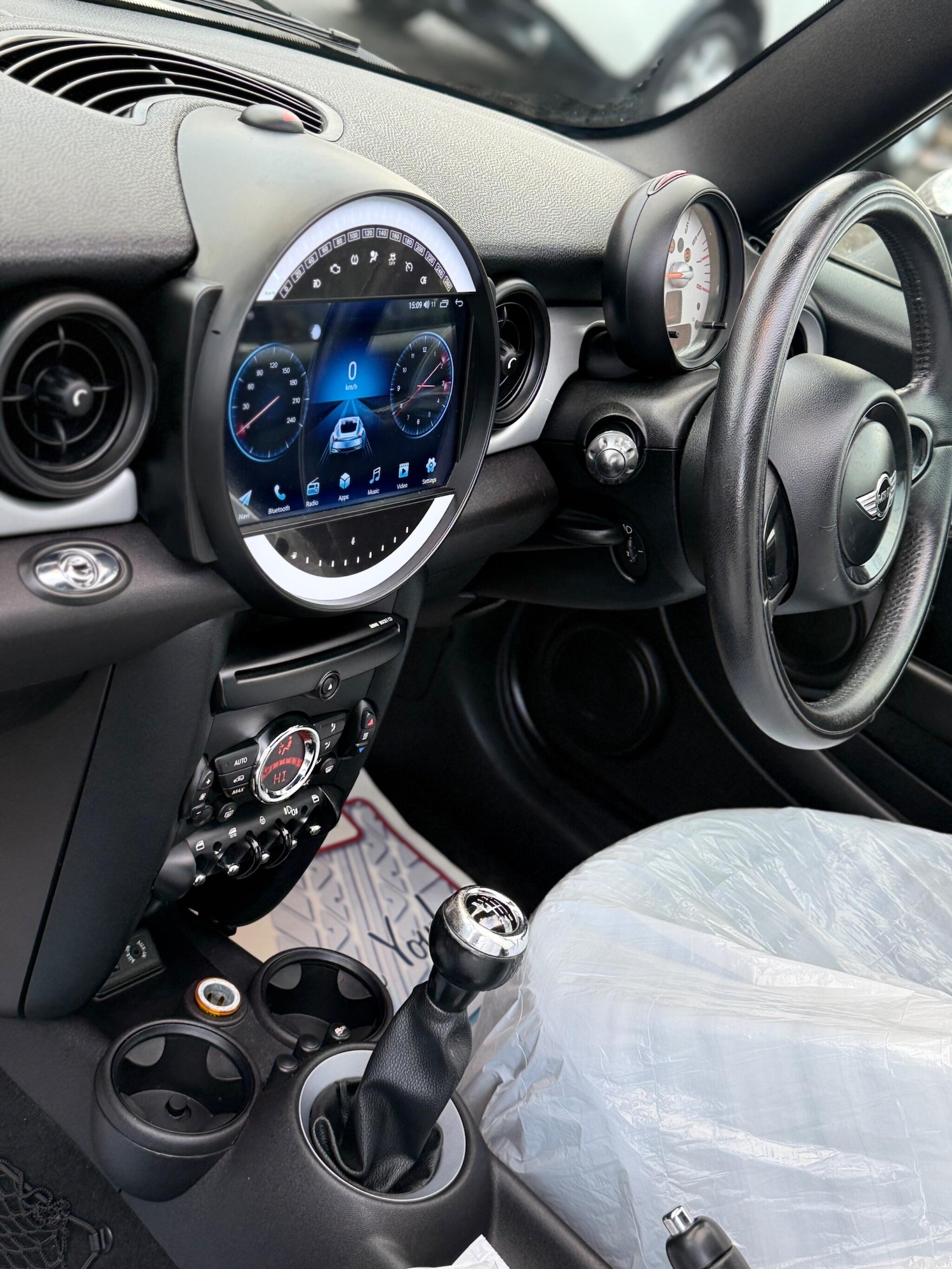 Used MINI Convertible 2012 for sale - 77647182: Photo 44