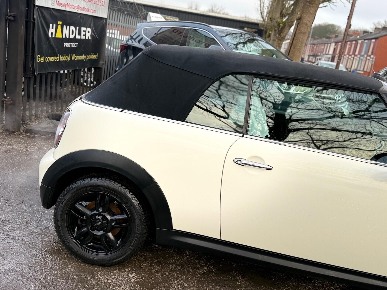 Used MINI Convertible 2012 for sale - 77647182: Photo 7