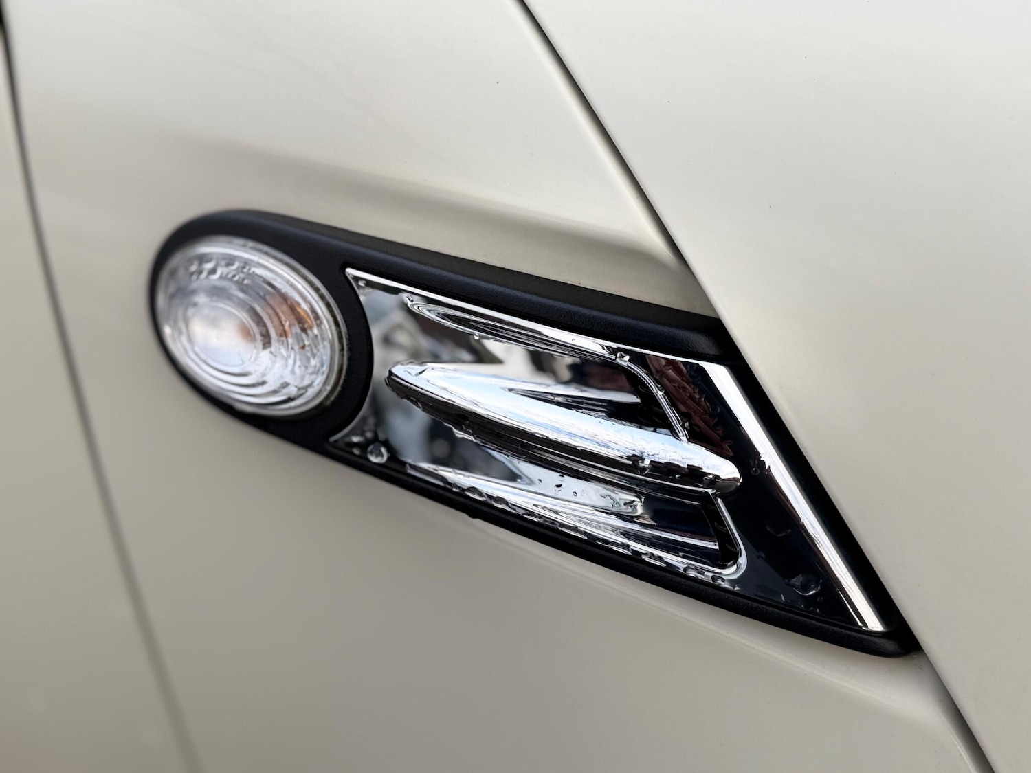 Used MINI Convertible 2012 for sale - 77647182: Photo 9