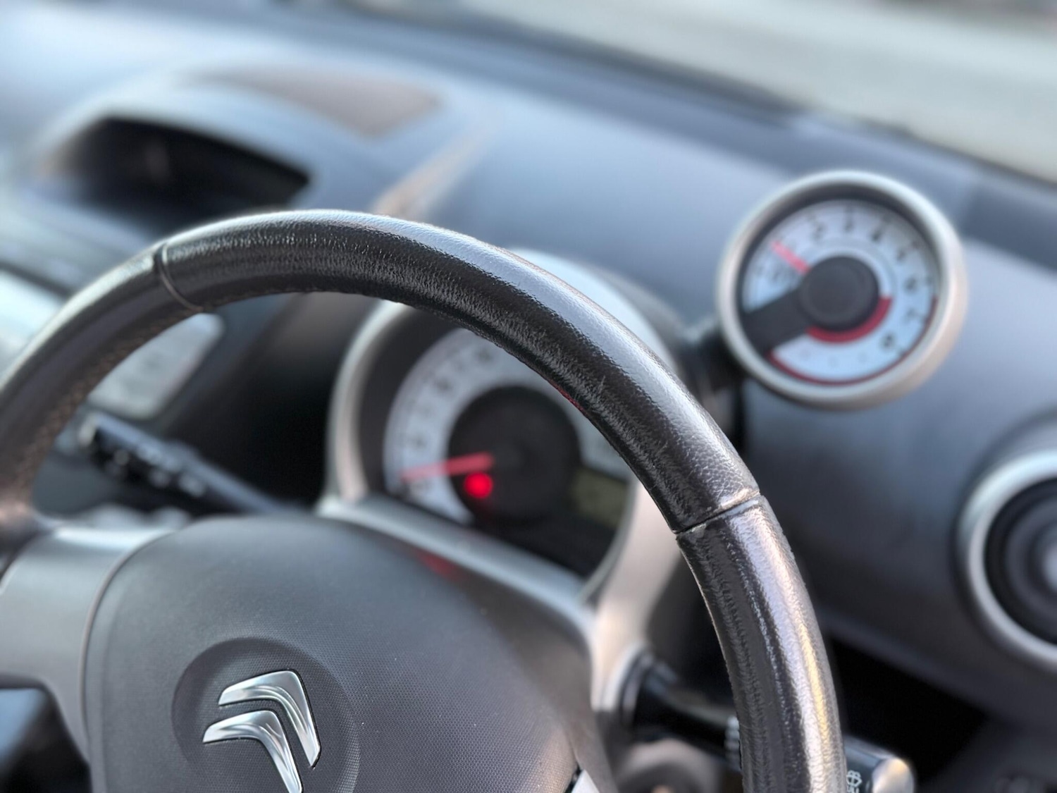 Used Citroen C1 2014 for sale - 76521980: Photo 44