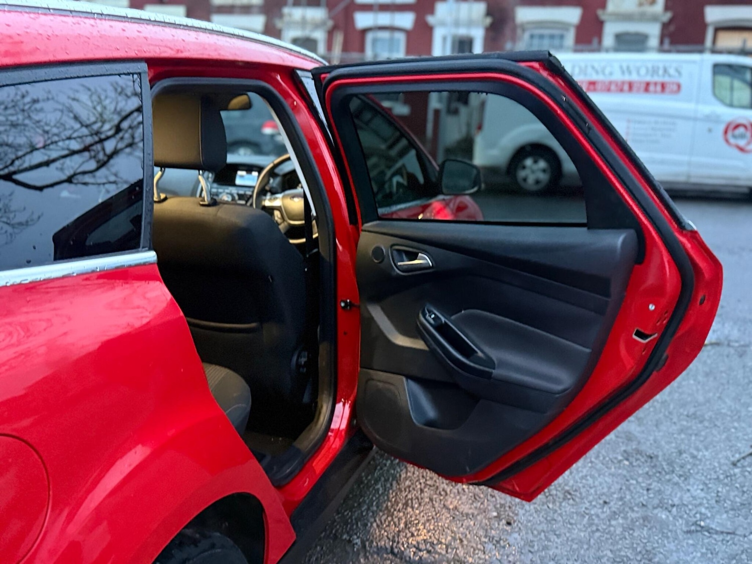 Used Ford Focus for sale - 77925138: Photo 30