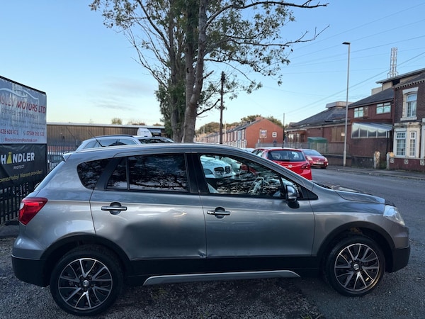Used Suzuki SX4 S-Cross 2013 for sale - 76199697: Photo 10