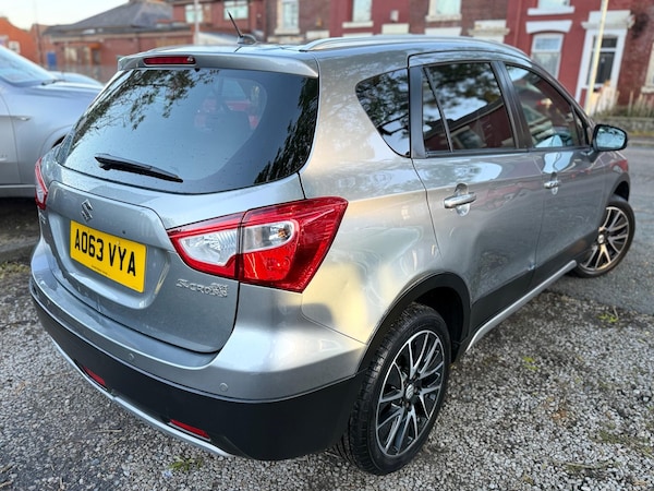 Used Suzuki SX4 S-Cross 2013 for sale - 76199697: Photo 12