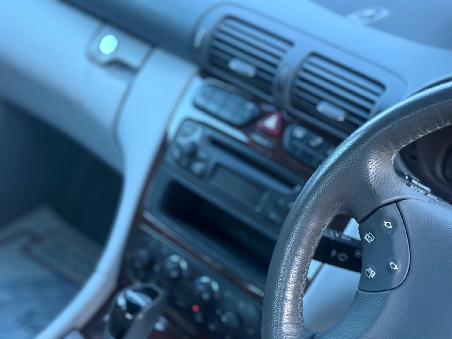 Used Mercedes-Benz C Class 2002 for sale - 77386652: Photo 61