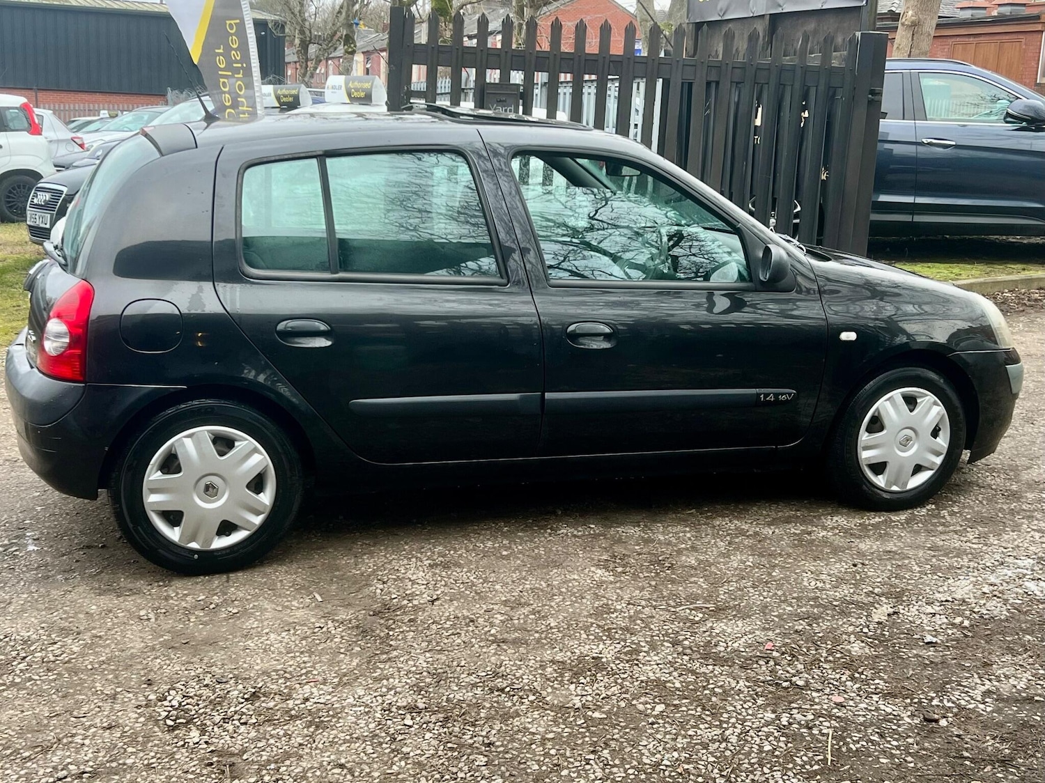 Used Renault Clio 2005 for sale - 77066409: Photo 5