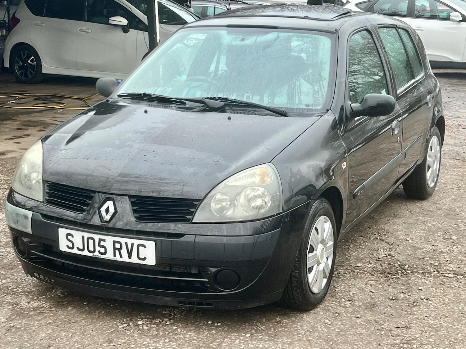 Used Renault Clio 2005 for sale - 77066409: Photo 6