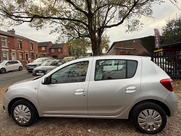 Used Dacia Sandero 2013 for sale - 76317905: Photo 31