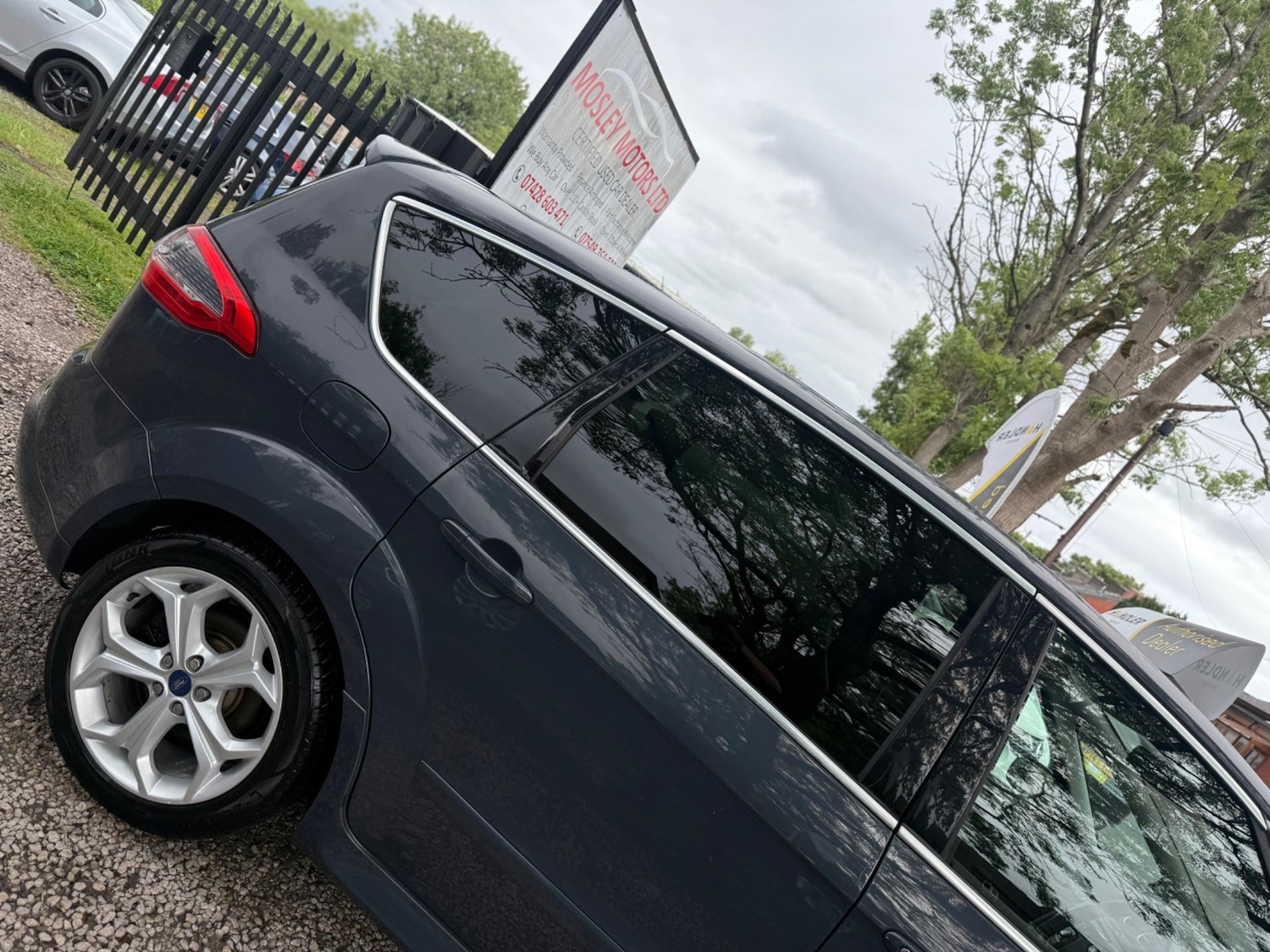 Used Ford S-Max 2014 for sale - 77794451: Photo 6