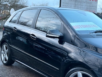 Used Mercedes-Benz B Class 2010 for sale - 78244796: Photo