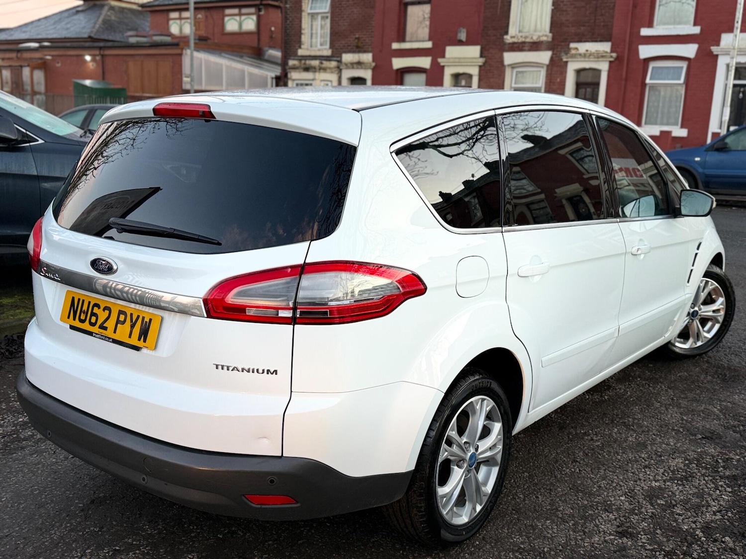 Used Ford S-Max 2012 for sale - 76759574: Photo 15