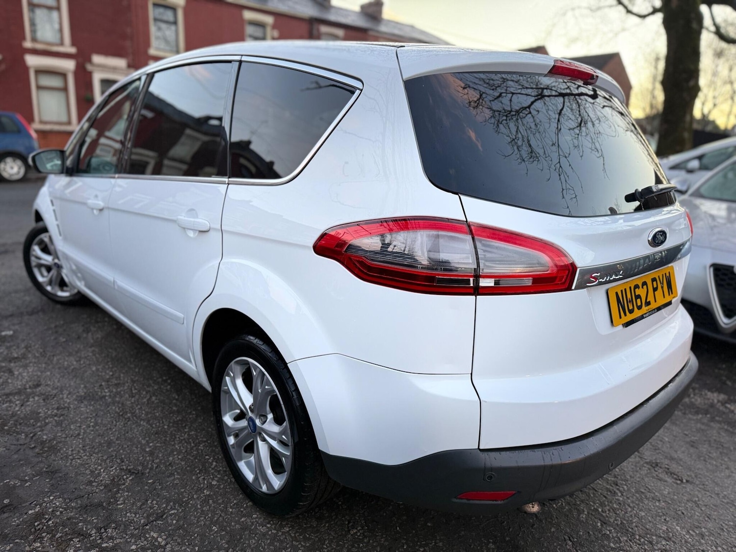 Used Ford S-Max 2012 for sale - 76759574: Photo 23