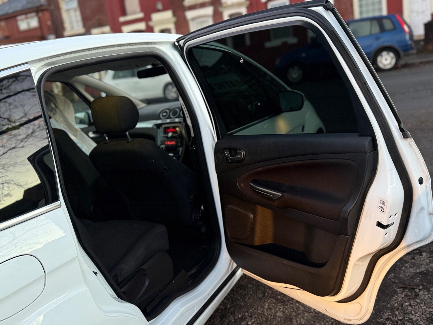 Used Ford S-Max 2012 for sale - 76759574: Photo 48