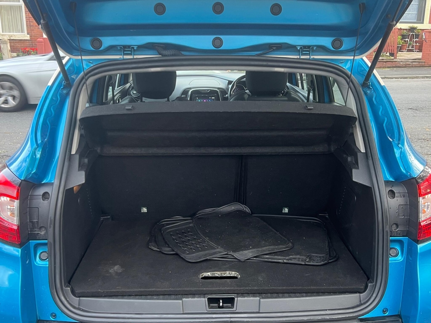 Vehicle 43